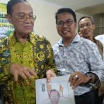 Hakim Sorimuda Dinobatkan Alumni Berjasa Terhadap HMI Hakim Sorimuda Dinobatkan Alumni Berjasa Terhadap HMI