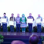 Inovasi Aspal Karet Kabupaten Muba diganjar terbaik ketiga se-Indonesia Inovasi Aspal Karet Kabupaten Muba diganjar terbaik ketiga se-Indonesia