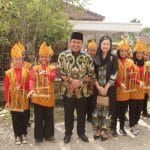 Orang Tua dan Pemerintah Sinergi Cetak Generasi Cinta Alquran Orang Tua dan Pemerintah Sinergi Cetak Generasi Cinta Alquran