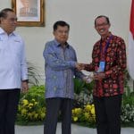 Pemkot Palembang Terima Penghargaan Inovasi Pelayanan Publik Terbaik Pemkot Palembang Terima Penghargaan Inovasi Pelayanan Publik Terbaik