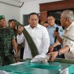 Muba Ciptakan Alat Pemisah Daun Sawit dengan Lidi Muba Ciptakan Alat Pemisah Daun Sawit dengan Lidi
