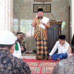 Herman Deru Tepati janji Berikan Honor 1000 Ustad-Ustadzah Herman Deru Tepati janji Berikan Honor 1000 Ustad-Ustadzah