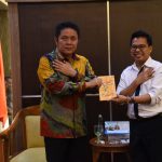HD Siap Hadir dan Bantu Mobil Ke PWI Sumsel, 2023 Sumsel Jadi Tuan Rumah HPN dan Porwanas HD Siap Hadir dan Bantu Mobil Ke PWI Sumsel, 2023 Sumsel Jadi Tuan Rumah HPN dan Porwanas