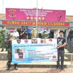 Lima Komunitas Gandeng PWI Peduli Salurkan 1000 APD Lima Komunitas Gandeng PWI Peduli Salurkan 1000 APD