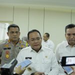 Bupati DRA Beri Stimulus Pajak Bagi Pelaku Usaha dan Masyarakat Bupati DRA Beri Stimulus Pajak Bagi Pelaku Usaha dan Masyarakat