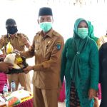 Pemkab OKI Bantu Tiga Desa Yang Isolasi Mandiri Pemkab OKI Bantu Tiga Desa Yang Isolasi Mandiri