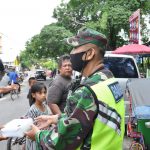 1500 Nasi Kotak Per Hari Gratis bagi Warga 1500 Nasi Kotak Per Hari Gratis bagi Warga