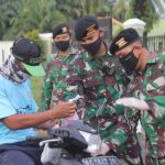 Yonkav-5 DPC Karang Endah Bagi-bagi Takjil Gratis Yonkav-5 DPC Karang Endah Bagi-bagi Takjil Gratis