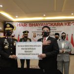 Deru Beri Hadiah Spesial, Hibah 2 Ha Tanah Ke Polda Sumsel Deru Beri Hadiah Spesial, Hibah 2 Ha Tanah Ke Polda Sumsel