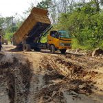Jalan Jirak Jaya Rusak, Pemkab Muba Langsung Lakukan Perbaikan