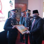 Hadiri HUT Bhayangkara ke-74, Bupati Muba DRA Beri Penghargaan Polisi Berprestasi Hadiri HUT Bhayangkara ke-74, Bupati Muba DRA Beri Penghargaan Polisi Berprestasi