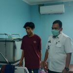 Terima Kasih Pak Dodi, Ikhlas Kembali Sehat, Beri Dukungan Moril, Camat Lalan Kunjungi Keluarga Iklas Abdul Haji Terima Kasih Pak Dodi, Ikhlas Kembali Sehat, Beri Dukungan Moril, Camat Lalan Kunjungi Keluarga Iklas Abdul Haji