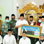 Safari Jumat Bareng, Gubernur HD-Pangdam Silaturahmi dan Serap Aspirasi Warga Sukarami Safari Jumat Bareng, Gubernur HD-Pangdam Silaturahmi dan Serap Aspirasi Warga Sukarami
