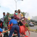 'Bombardir' Disinfektan di Kecamatan Zona Merah, Sebar 7.790 Sembako ‘Bombardir’ Disinfektan di Kecamatan Zona Merah, Sebar 7.790 Sembako