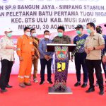 Gubernur Sumsel dan Bupati Mura, Resmikan Jalan SP 9 Bangun Jaya - Simpang Stasiun Jene dan Tugu Migas Gubernur Sumsel dan Bupati Mura, Resmikan Jalan SP 9 Bangun Jaya – Simpang Stasiun Jene dan Tugu Migas