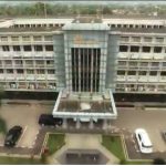 Tanggul Jebol Diduga Operator PC Tertimbun Lumpur Tanggul Jebol Diduga Operator PC Tertimbun Lumpur