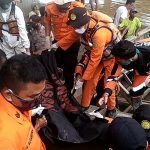 Pekerja Jembatan Tanjung Raja yang Tenggelam di Sungai Ditemukan Tewas Pekerja Jembatan Tanjung Raja yang Tenggelam di Sungai Ditemukan Tewas
