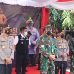 Kapolri Danny Panglima TNI Tinjau Vaksinasi di Palembang