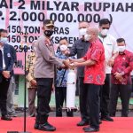 Melalui kapolda Sumsel, Masyarakat Tionghoa Palembang Sumbang 2 Miliar Bantu Dampak Covid-19