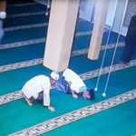 Viral!! Pengurus Masjid ini Meninggal Dunia Saat Sujud