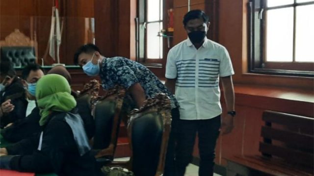 Dewan Pers Heran, 2 Polisi Penganiaya Wartawan Hanya Divonis 10 Bulan, Keduanya Belum Ditahan