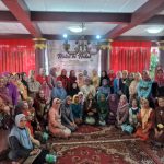 Ibu- Ibu Arisan RT 62 Perum TOP 100 Silahturahmi ke Istana Adat Kesultanan Palembang Darussalam
