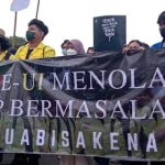 Tolak RKUHP, Mahasiswa Gelar Aksi di Ultah Jokowi