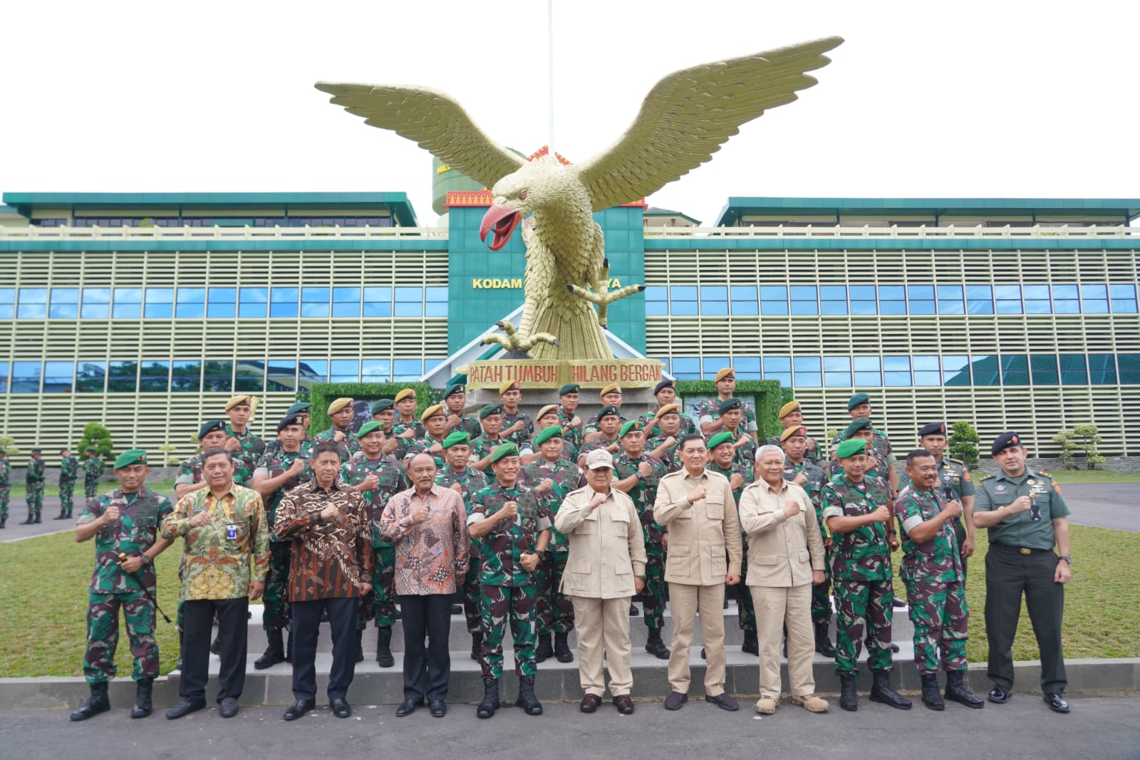 Menhan RI Prabowo Subianto Kunjungi Markas Kodam II/Sriwijaya