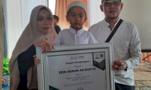 Kisah Zein, Peserta Termuda Usia 4 Tahun yang Ikut Wisuda Akbar 10 di Palembang