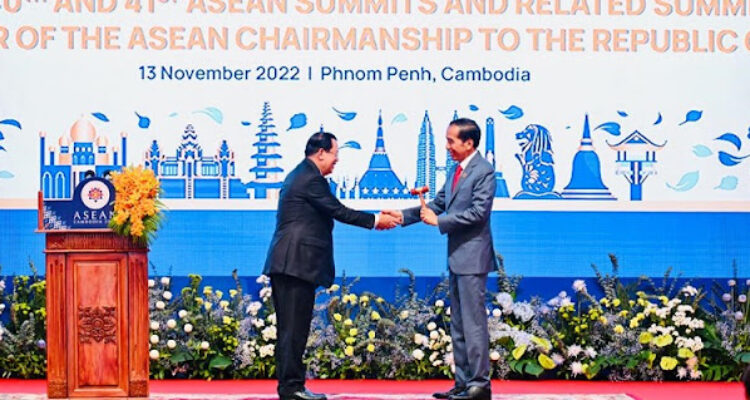 Resmi, Indonesia Terima Keketuaan ASEAN Tahun 2023
