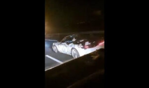 Viral Video Mengerikan Porsche Meluncur, Pengemudinya Tanpa Kepala