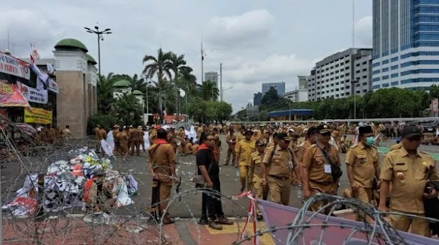 Pro dan Kontra Jabatan Kades 9 Tahun: Disetujui Presiden, Sarat Akan Pemanfaatan Tahun Politik 