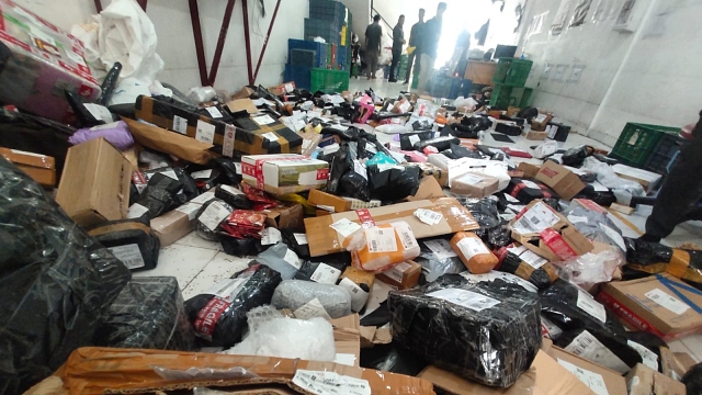 Kantor Ekspedisi SiCepat Dibobol Maling, 700 Paket Dibongkar!