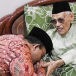 Sebelum Wafat Kiai Ali Yafie Tenyata Wasiatkan Hadiah Ijazah Doa untuk Anies Baswedan