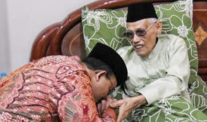 Sebelum Wafat Kiai Ali Yafie Tenyata Wasiatkan Hadiah Ijazah Doa untuk Anies Baswedan