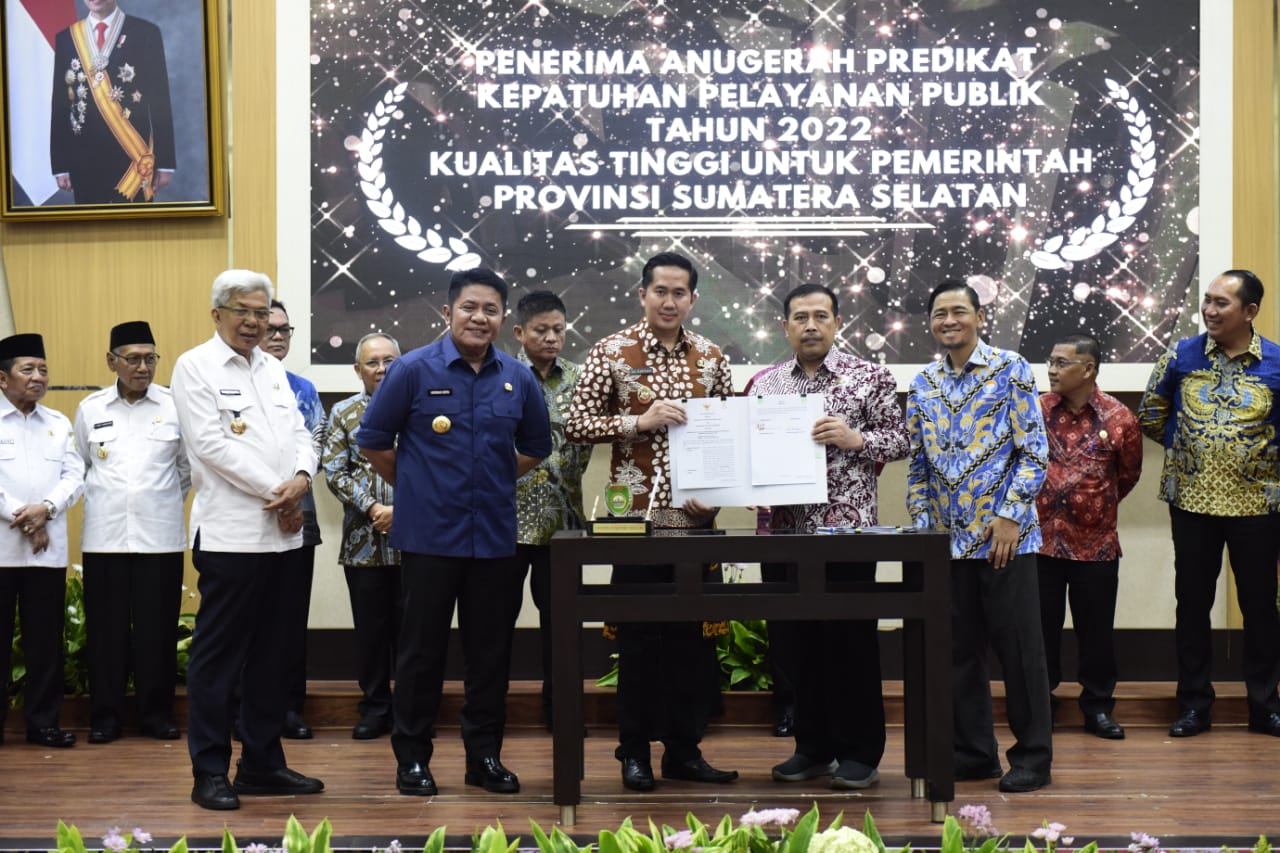 Muara Enim Raih Opini Kualitas Tertinggi Predikat Kepatuhan Standar Pelayanan Publik 2022