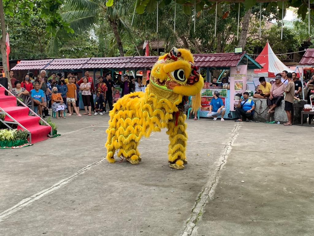 MERIAHKAN CERIA IMLEK FESTIVAL 2023, PRAJURIT YONIF 147/SGJ BERMAIN BARONGSAI