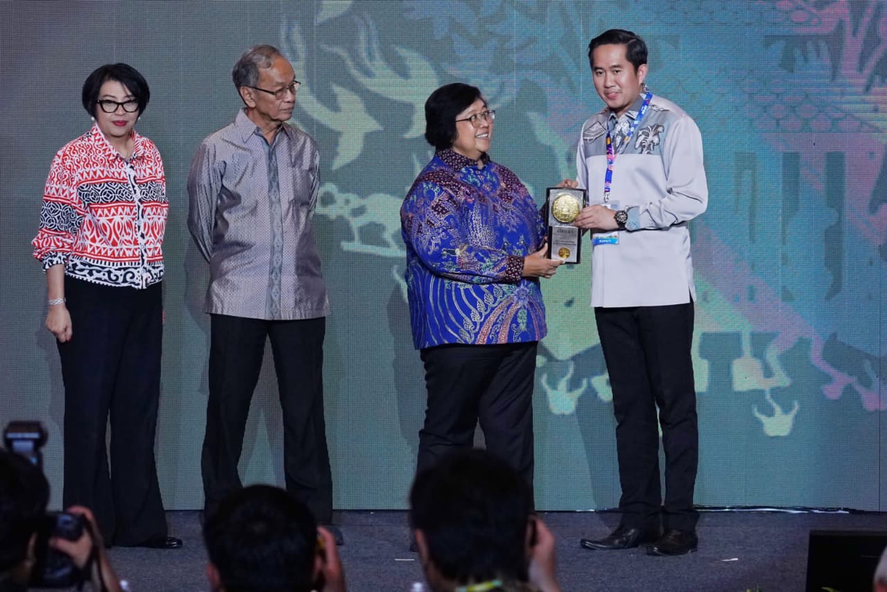 Raih Piala Adipura ke-14 Kali Berturut-turut, Plt. Bupati Muara Enim Targetkan Tahun Depan Raih Piala Adipura Kencana