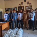 SKK Migas, Medco E&P dan PWI Musi Rawas Berbagi Berkah  *Serahkan Bantuan Kepada Masyarakat Sungai Bunut
