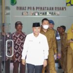 Wajibkan Tandatangan Kontrak dengan Kontraktor di Kantor dan Cepat Tanggap atas keluhan warga Wajibkan Tandatangan Kontrak dengan Kontraktor di Kantor dan Cepat Tanggap atas keluhan warga