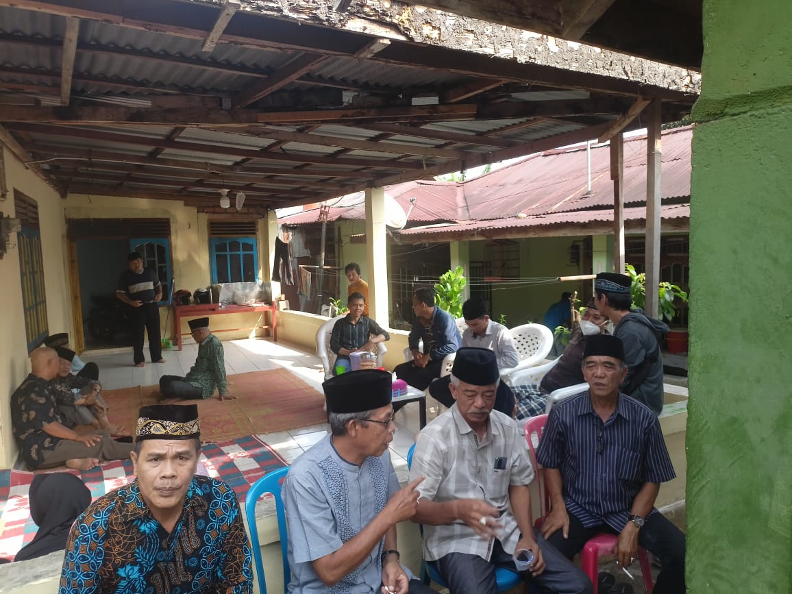 Team Relawan Yulius Maulana Kunjungi Rumah Warga Yang Sedang Berduka