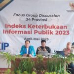 Serunya Debat Diskusi Indeks KIP Sumsel  dalam FGD Antar-Informan Ahli