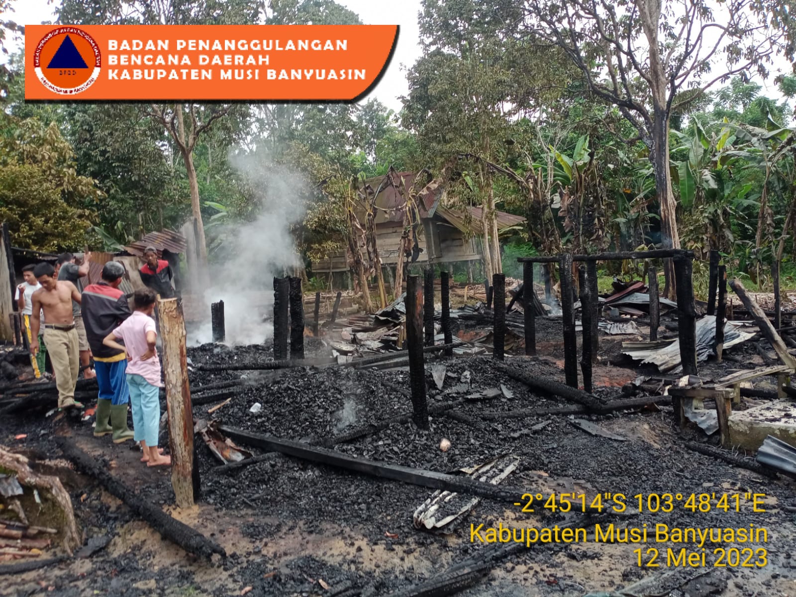 Dinsos dan BPBD Muba Bantu Warga Korban Kebakaran di desa Pandang Dulang