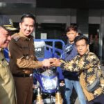 Plt Bupati Muara Enim Apresiasi Penerapan SP2D Online Pertama di Sumsel Plt Bupati Muara Enim Apresiasi Penerapan SP2D Online Pertama di Sumsel