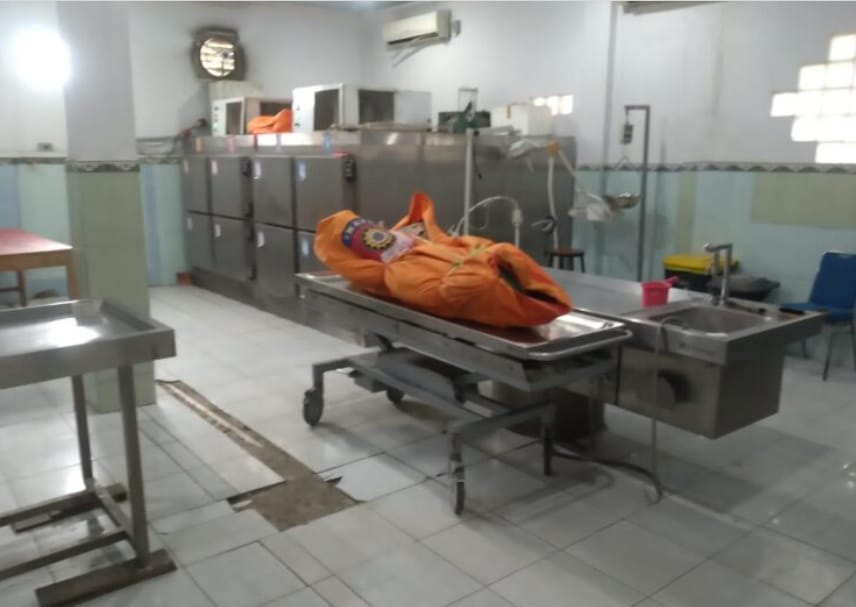 Mr X Ditemukan Meninggal Dunia dan Membusuk di Dalam Rumah