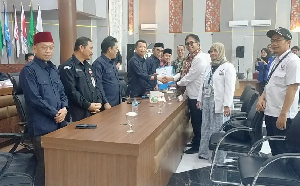 DPD Perindo Serahkan Dokumen Pendaftaran Bacaleg DPRD Provinsi Sumsel ke KPU