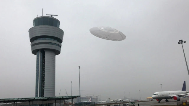 GEMPAR!! Penampakan UFO di Ketinggian 2.000 Meter, Bandara di Turki sampai Tutup dan 26 Penerbangan Batal