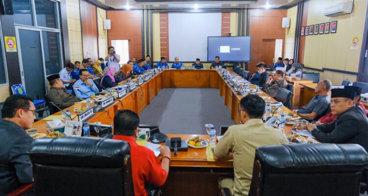 Pemkab - DPRD Sepakati Jadwal Pembahasan Pertanggungjawaban Pelaksanaan APBD Pemkab Muba Tahun Anggaran 2022 dan Tiga Raperda Tahun 2023