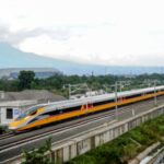 Pemerintah akan Berikan Tiket Gratis Kereta Cepat Jakarta-Bandung  Mulai Bulan Depan