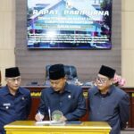 Teken Pakta Integritas, Eksekutif-Legislatif di Muba Sepakat Jalankan APBD 2024 Transparan Teken Pakta Integritas, Eksekutif-Legislatif di Muba Sepakat Jalankan APBD 2024 Transparan
